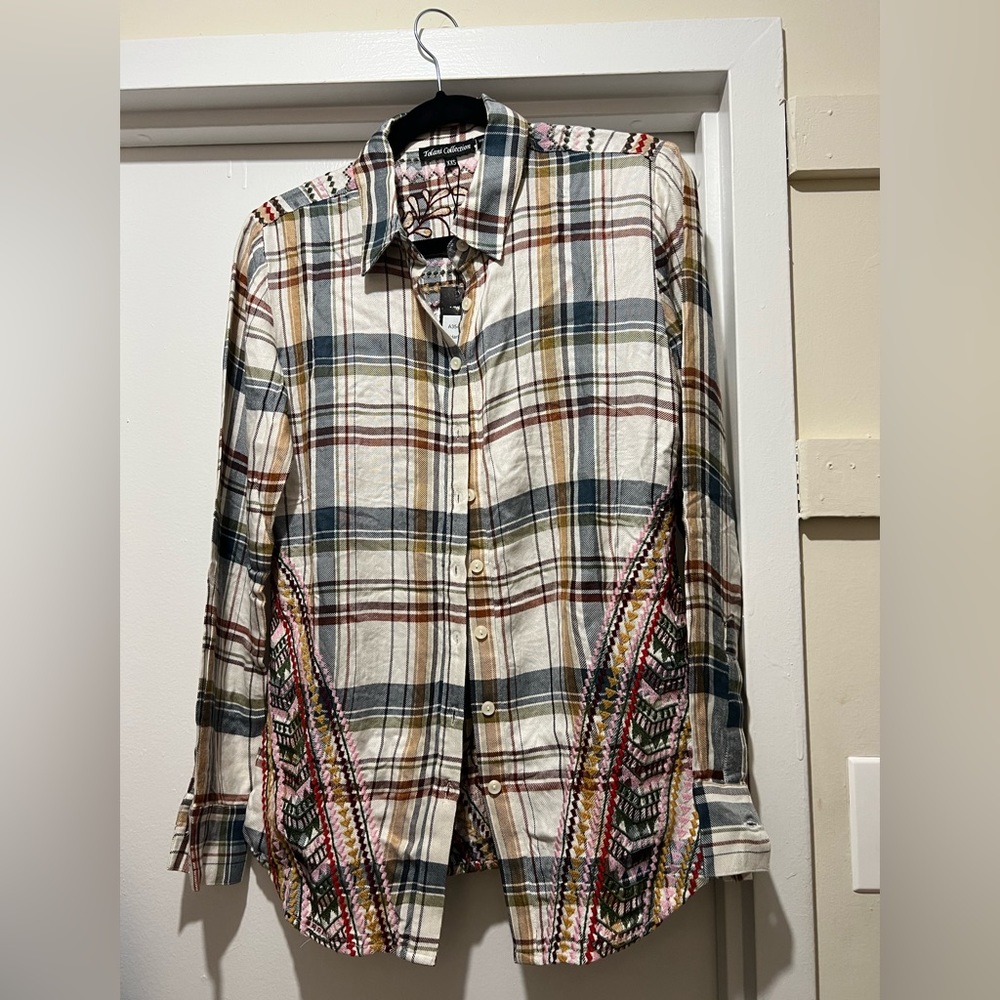 TOLANI COLLECTION - Harlow Shirt Size XXS